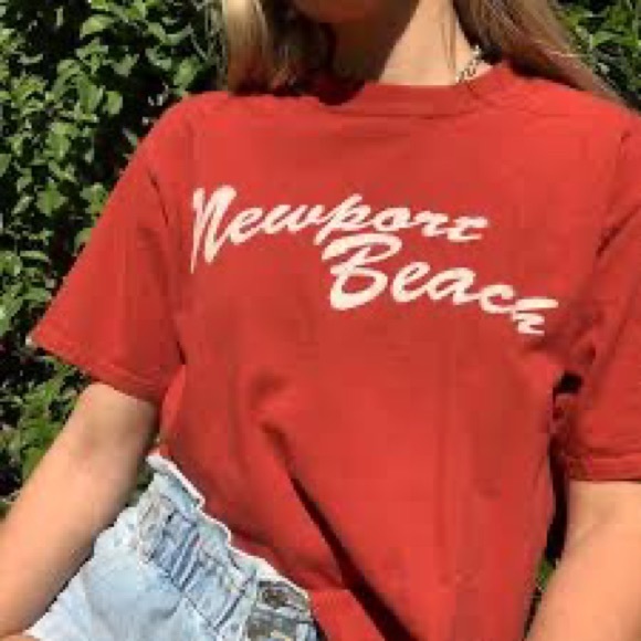 Brandy Melville Tops - 🆕 BRANDY MELVILLE TOP❤️‍🔥